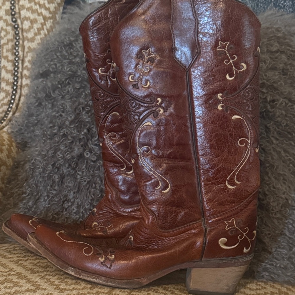 Corral snip toe boots 🤠